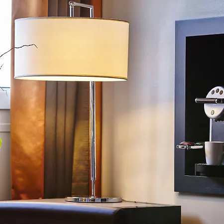 - Gare De Lyon Bastille By Ihg Hotel 4*