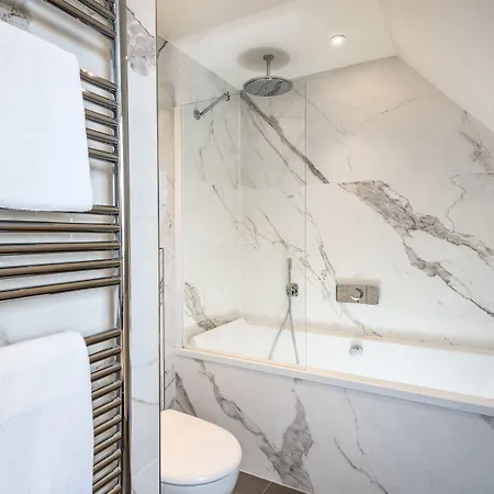 - Gare De Lyon Bastille By Ihg 4* Parigi