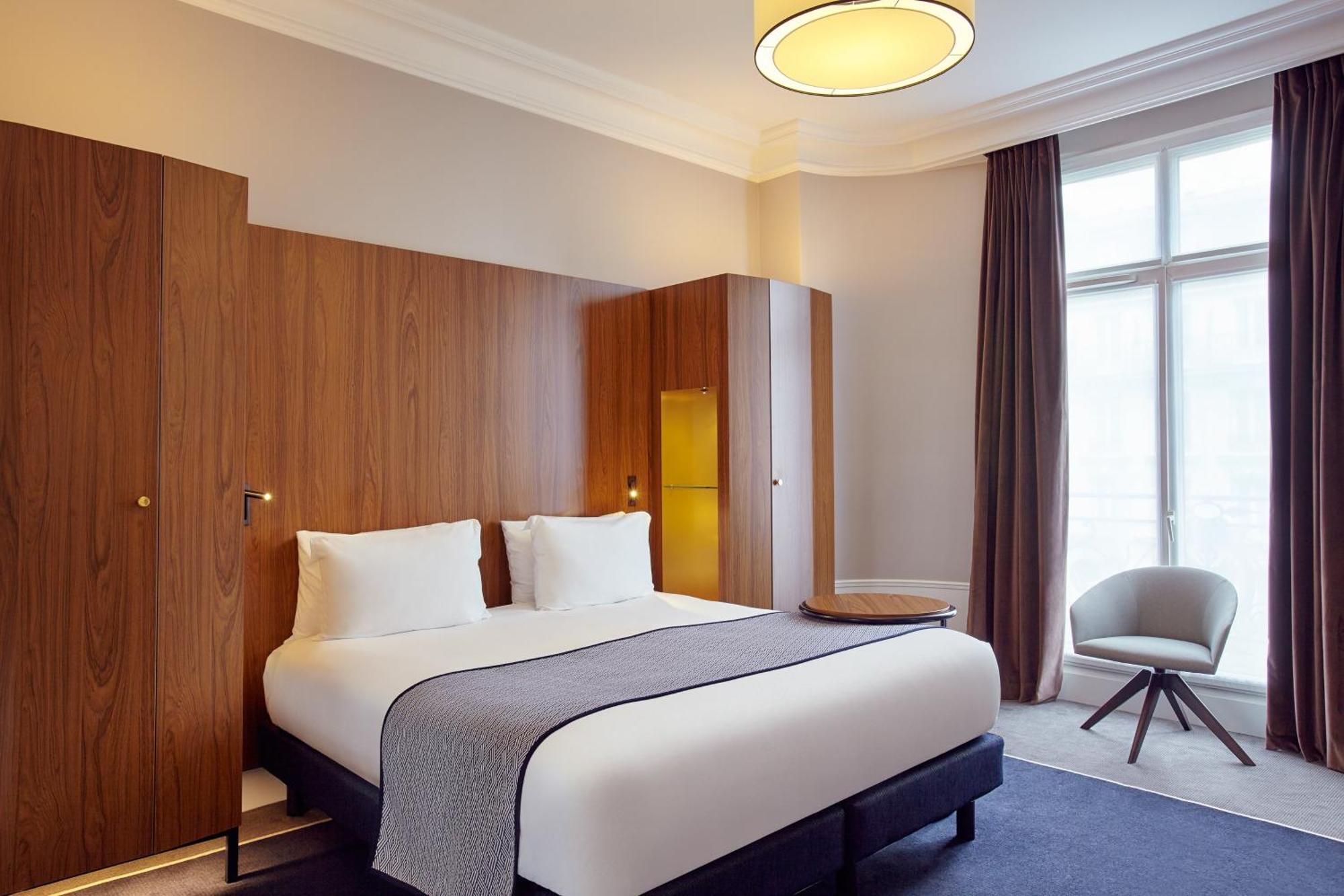 - Gare De Lyon Bastille By Ihg Hotel 4*