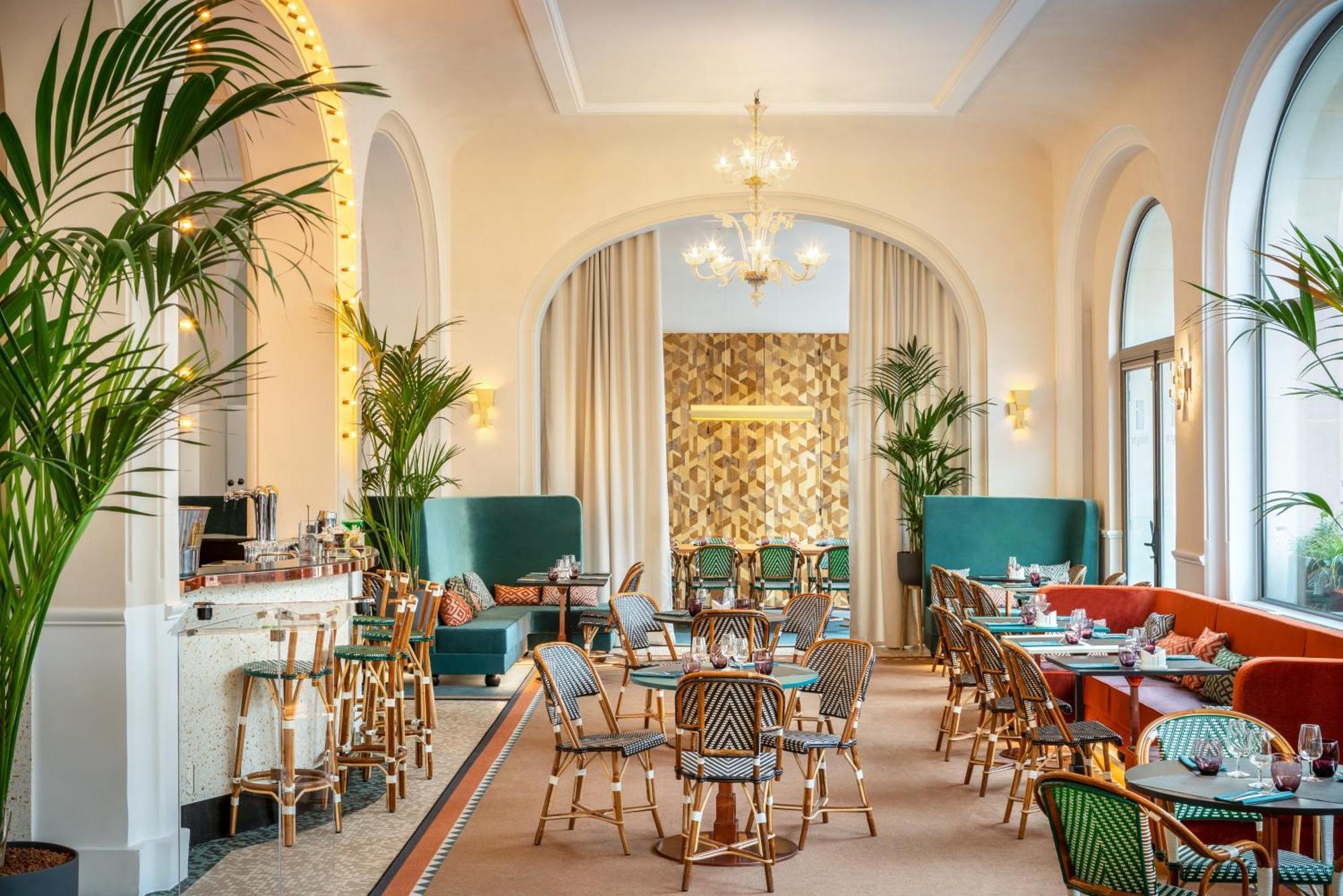 - Gare De Lyon Bastille By Ihg Hotel 4*